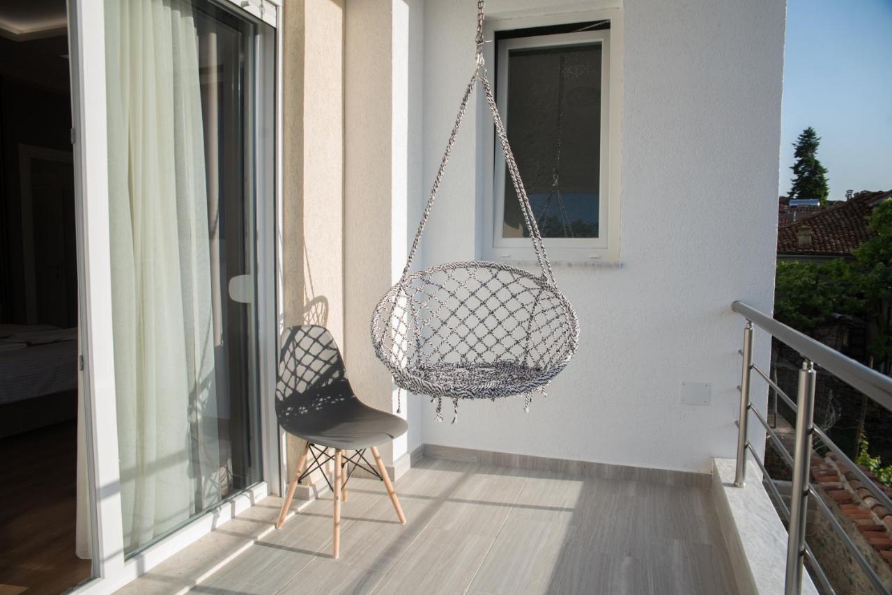 Panda Apartament Korce Exterior photo